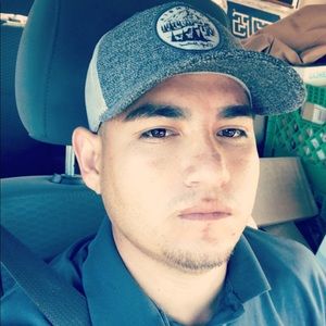 Meet your Posher, Eduardo